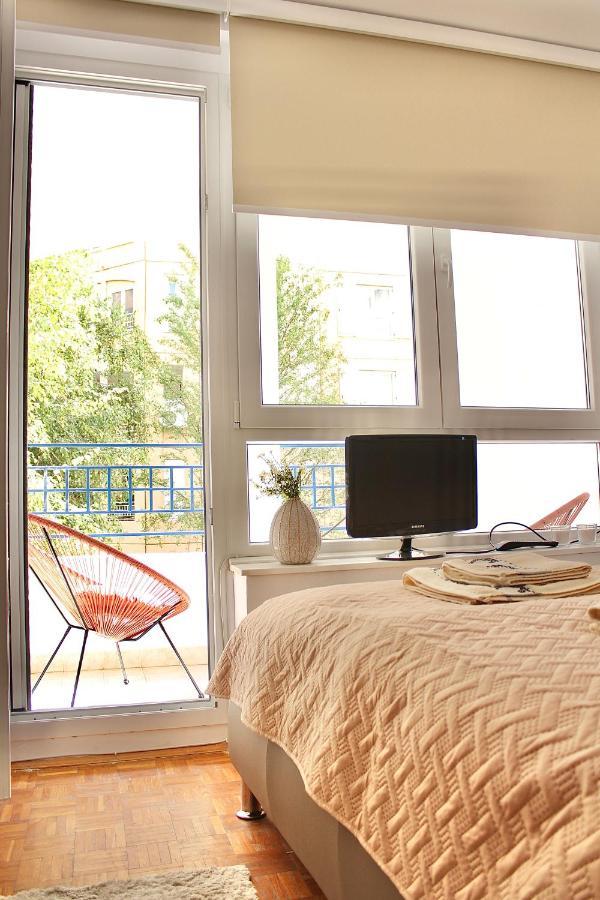 Ramonda - New Belgrade Apartment ภายนอก รูปภาพ